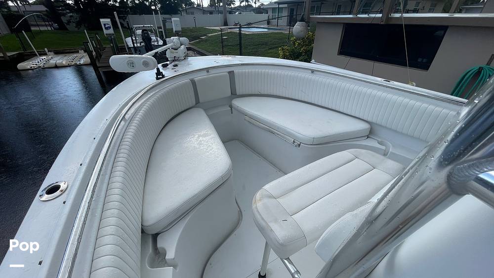Slide: The Image of Bow Seating - 15665807
