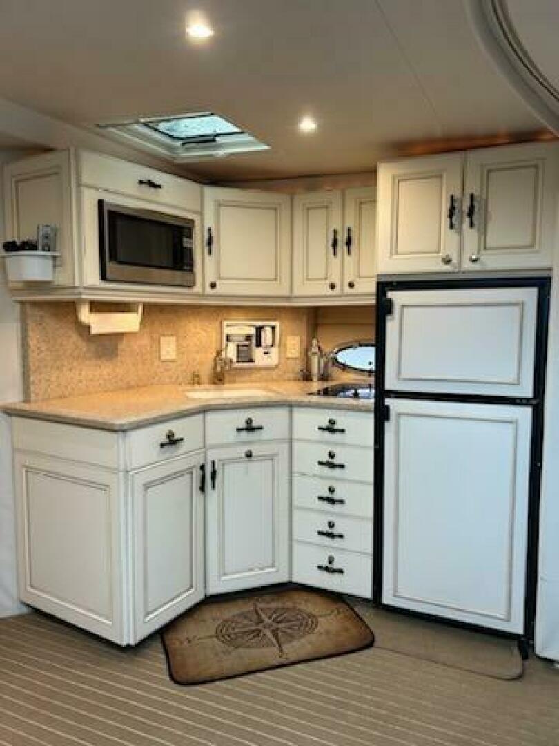 Slide: The Image of Trojan 39 1994 - 5291388