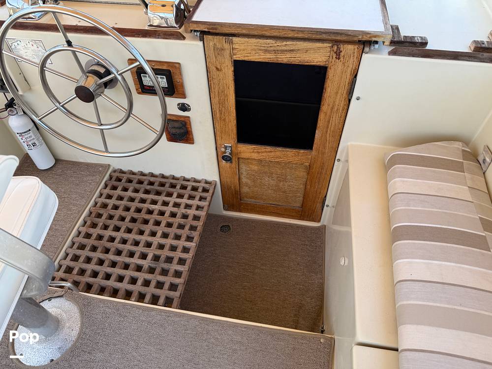 Slide: The Image of Trojan F-36 Tri Cabin 363 1982 - 15444192