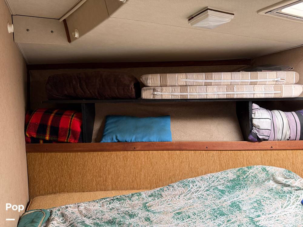 Slide: The Image of Trojan F-36 Tri Cabin 363 1982 - 15444230