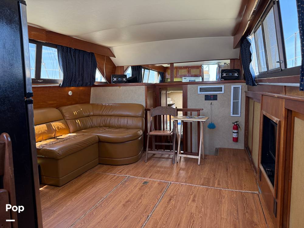 Slide: The Image of Trojan F-36 Tri Cabin 363 1982 - 15444266