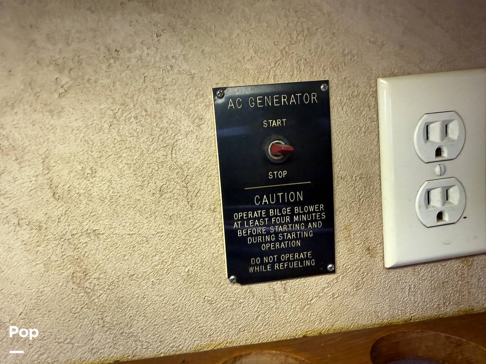 Slide: The Image of Trojan F-36 Tri Cabin 363 1982 - 15444272