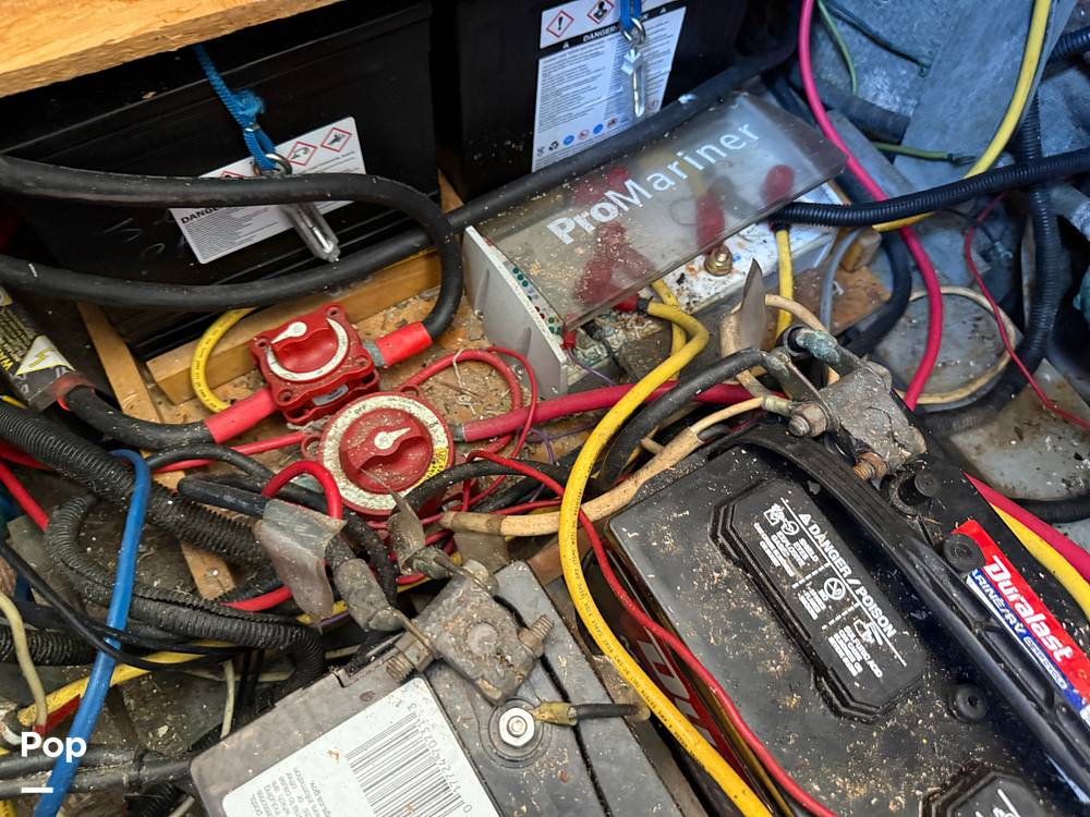 Slide: The Image of Trojan F-36 Tri Cabin 363 1982 - 15444279