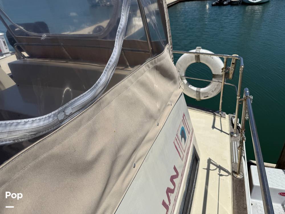 Slide: The Image of Trojan F-36 Tri Cabin 363 1982 - 15444299