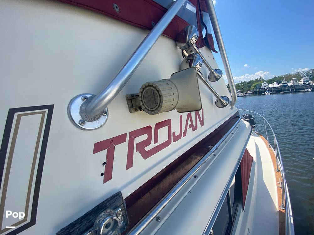 Slide: The Image of Trojan F32 1982 - 11053343