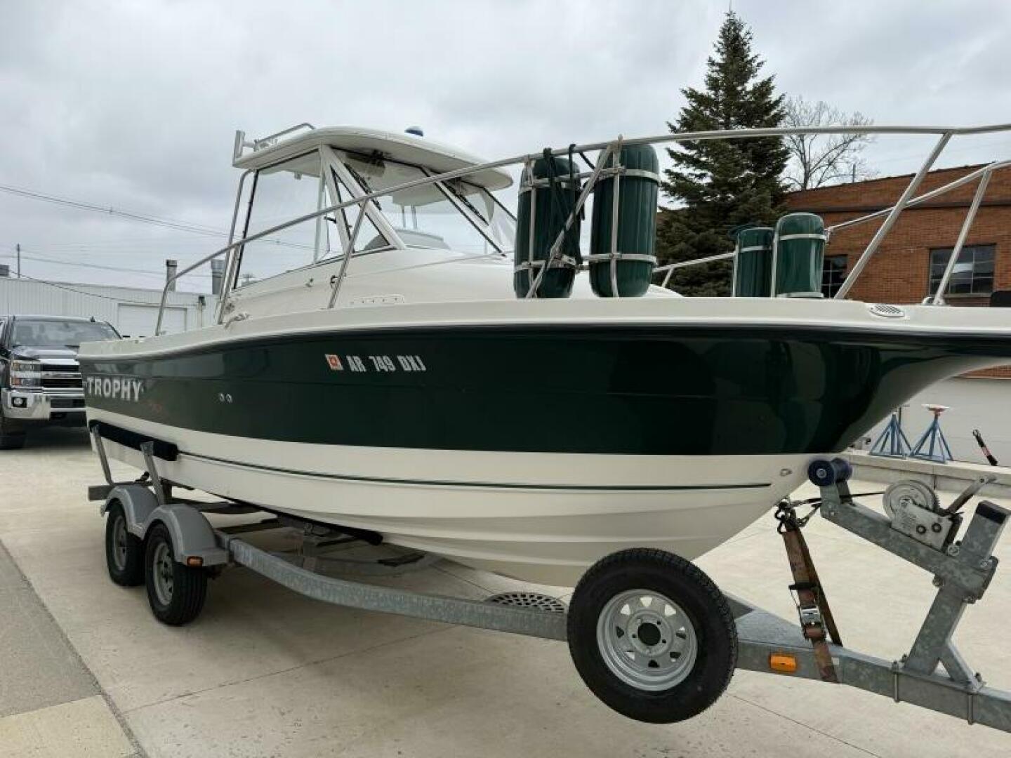 Slide: The Image of Trophy 2152 WA Hardtop 2010 - 2