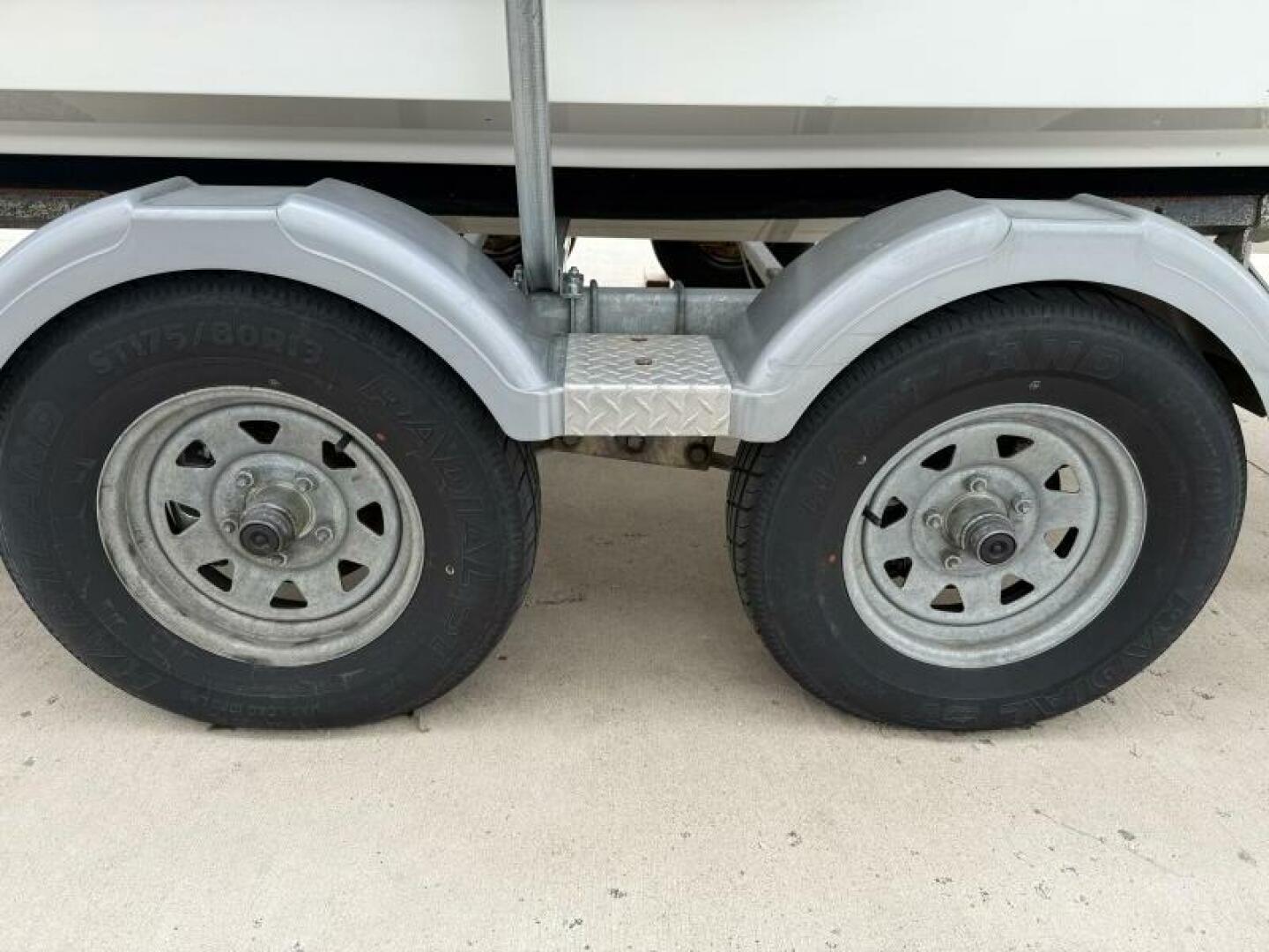 Slide: The Image of Trophy 2152 WA Hardtop 2010 - 32