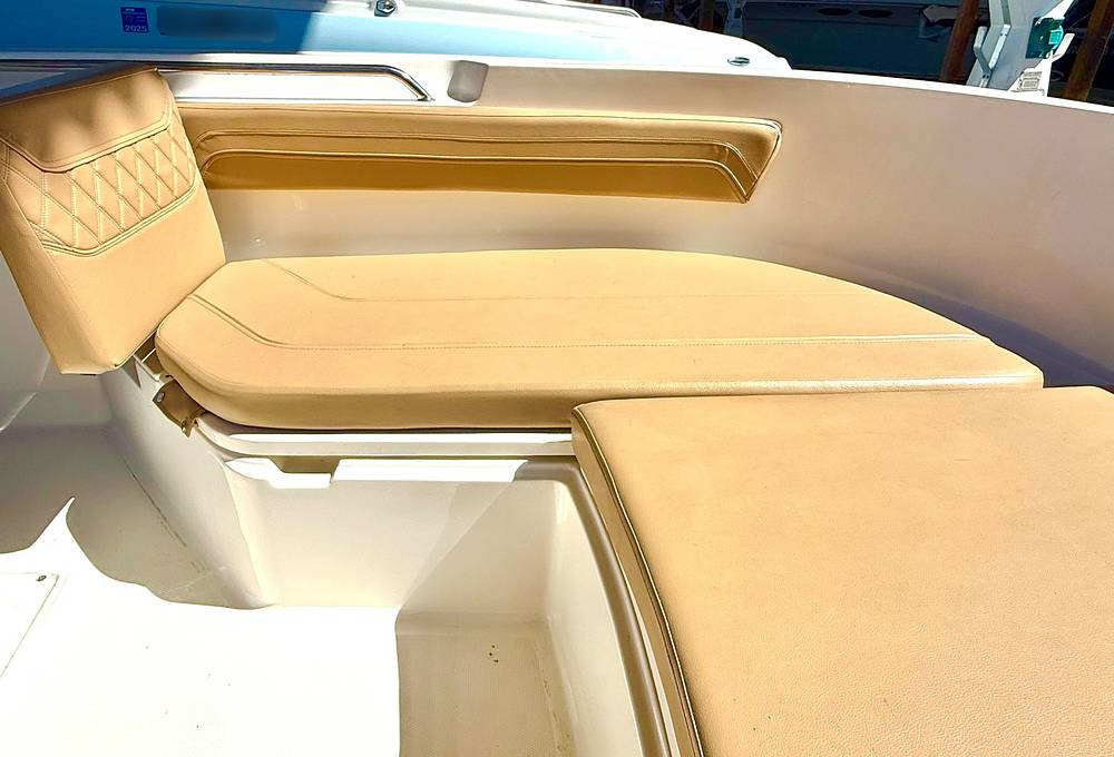 Slide: The Image of Trophy 22 CC 2021 - 15797341