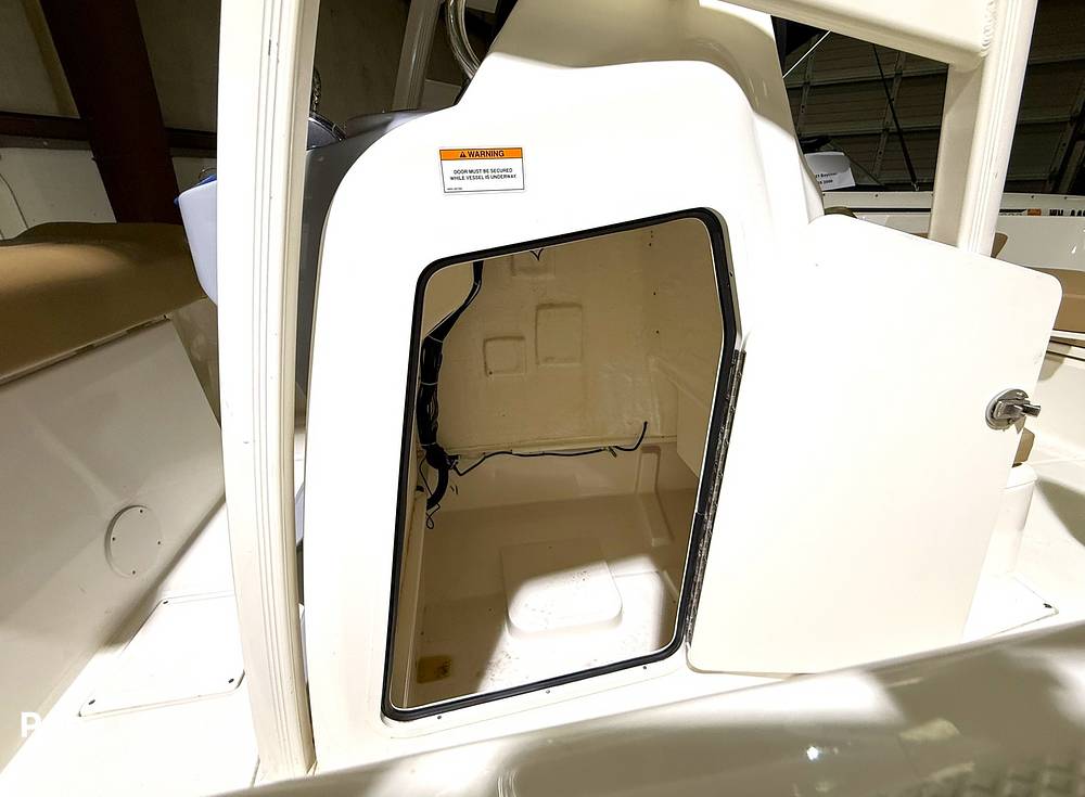 Slide: The Image of Trophy 22CC 2021 - 15846254