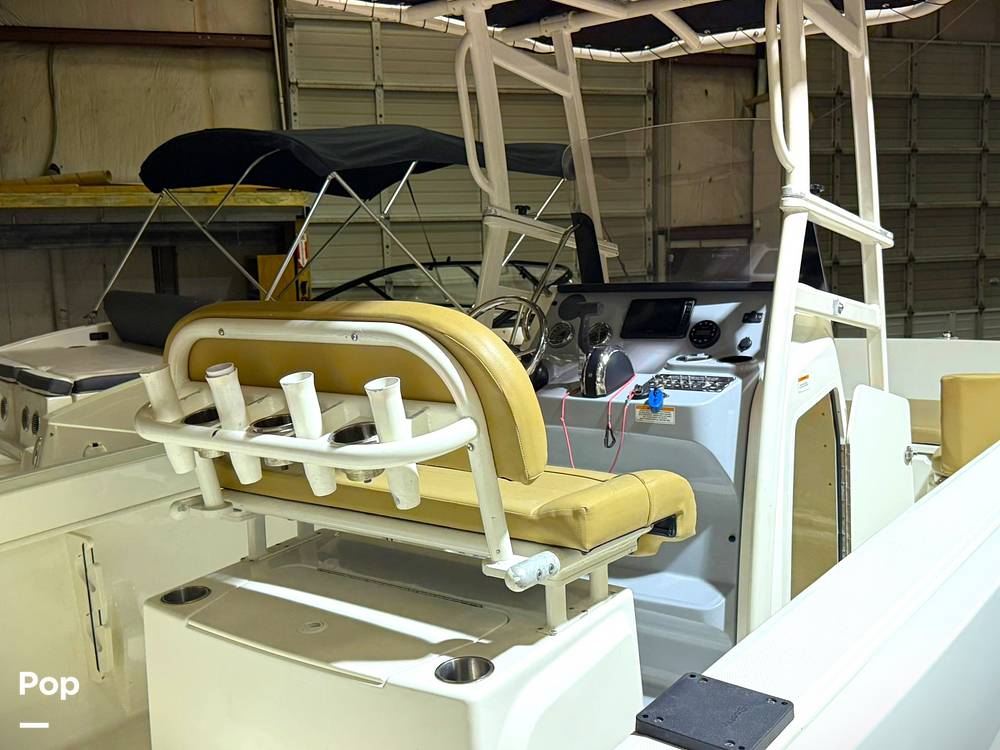 Slide: The Image of Trophy 22CC 2021 - 15846257