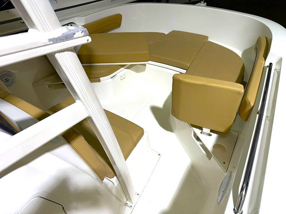 Slide: The Image of Trophy 22CC 2021 - 15846350