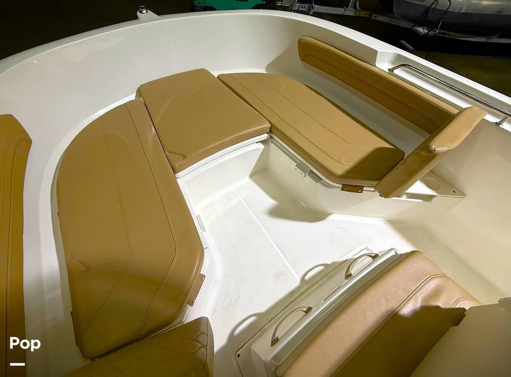 Slide: The Image of Trophy 22CC 2021 - 15846352