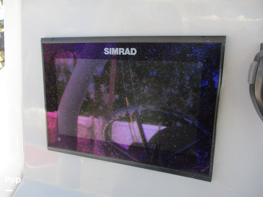 Slide: The Image of Trophy 24 CC 2022 - 13952972