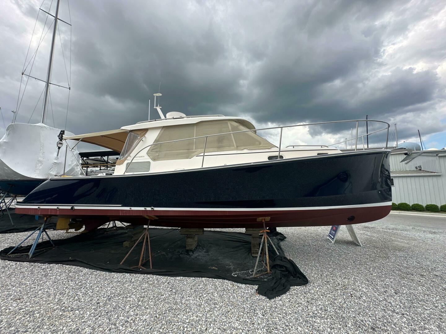 Slide: The Image of True North 34 2009 - 5289057