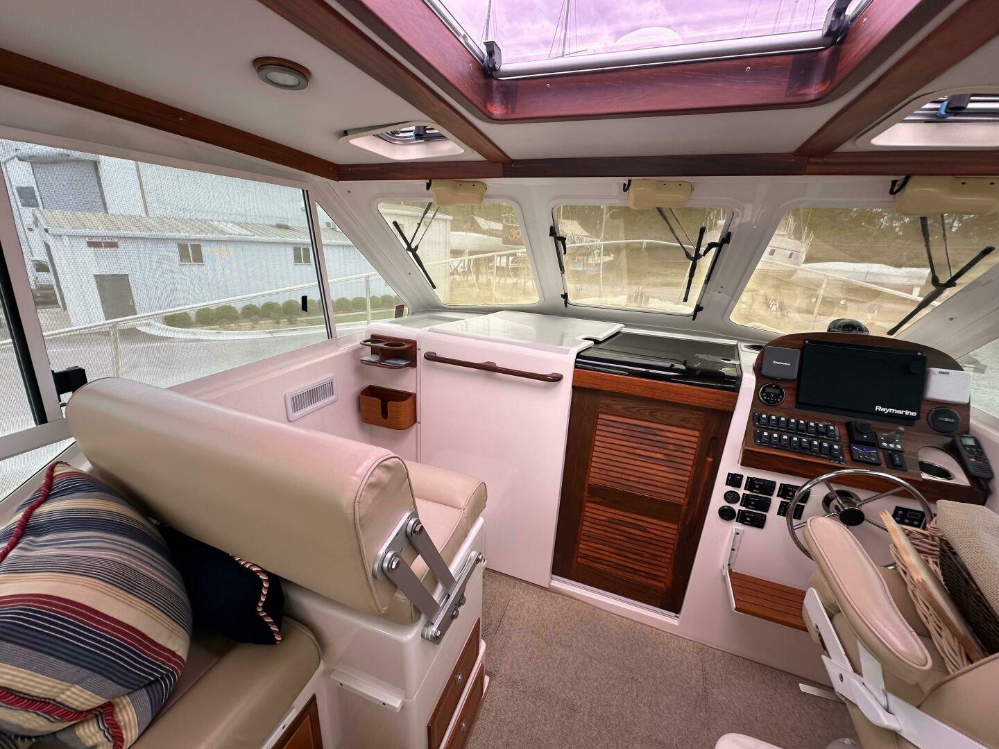 Slide: The Image of True North 34 2009 - 5289082