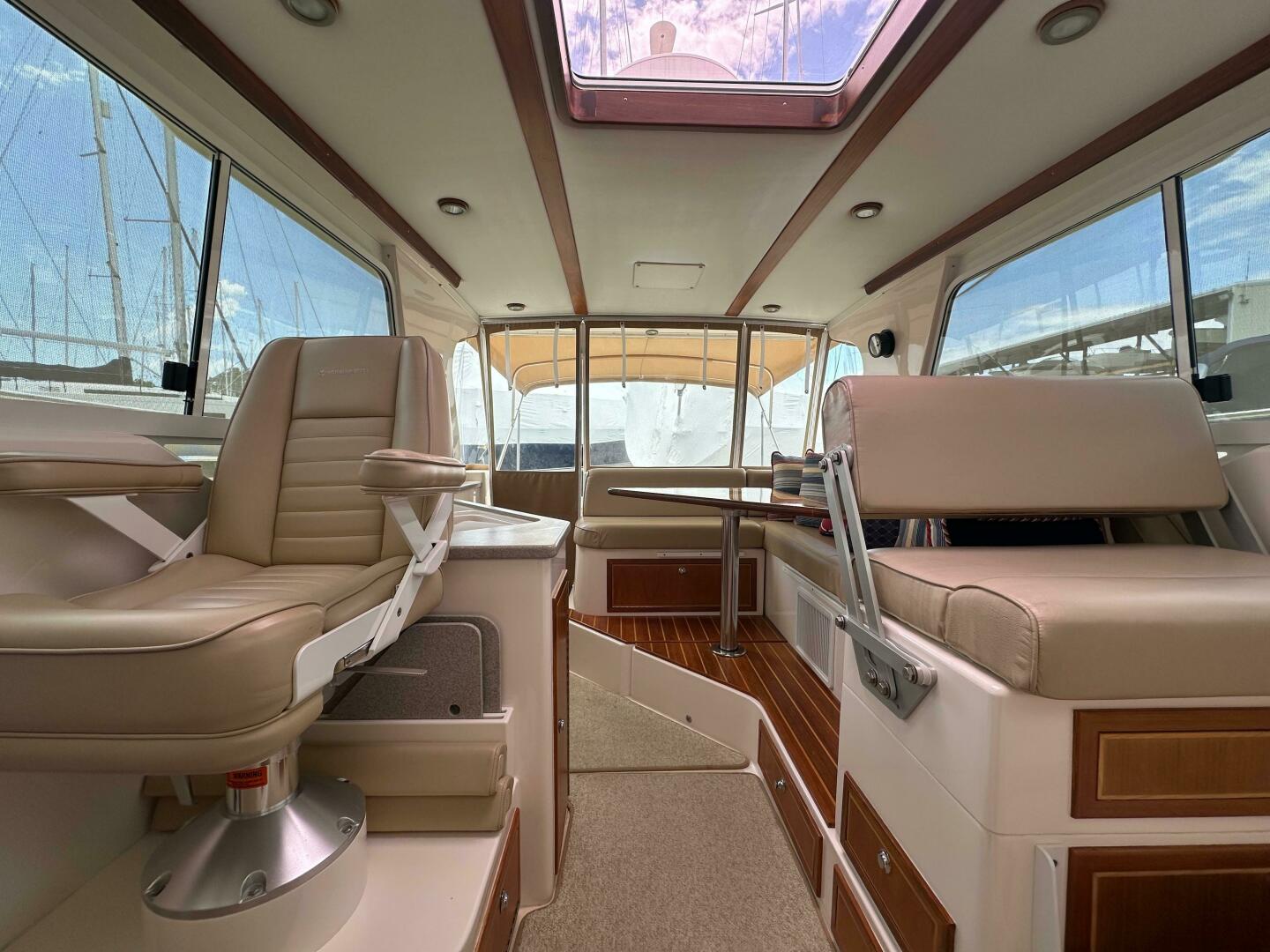 Slide: The Image of True North 34 2009 - 5289088