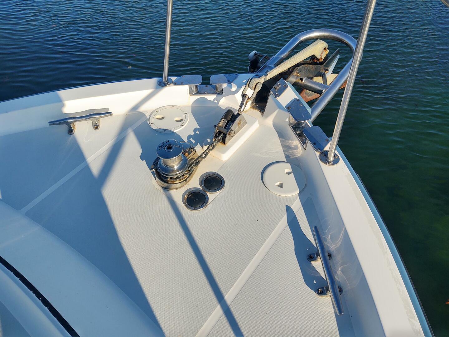 Slide: The Image of Life Savor foredeck - 4770662