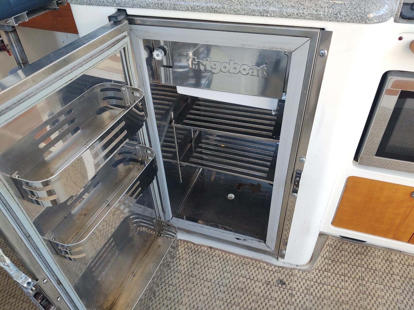 Slide: The Image of Life Savor refrigerator  - 4770696