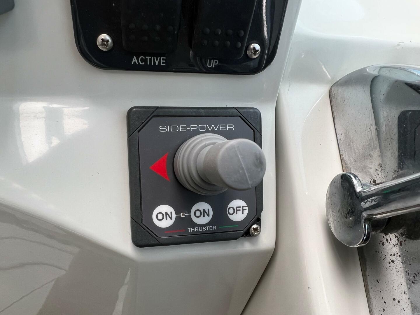 Slide: The Image of Stardust bow thruster control - 4820199