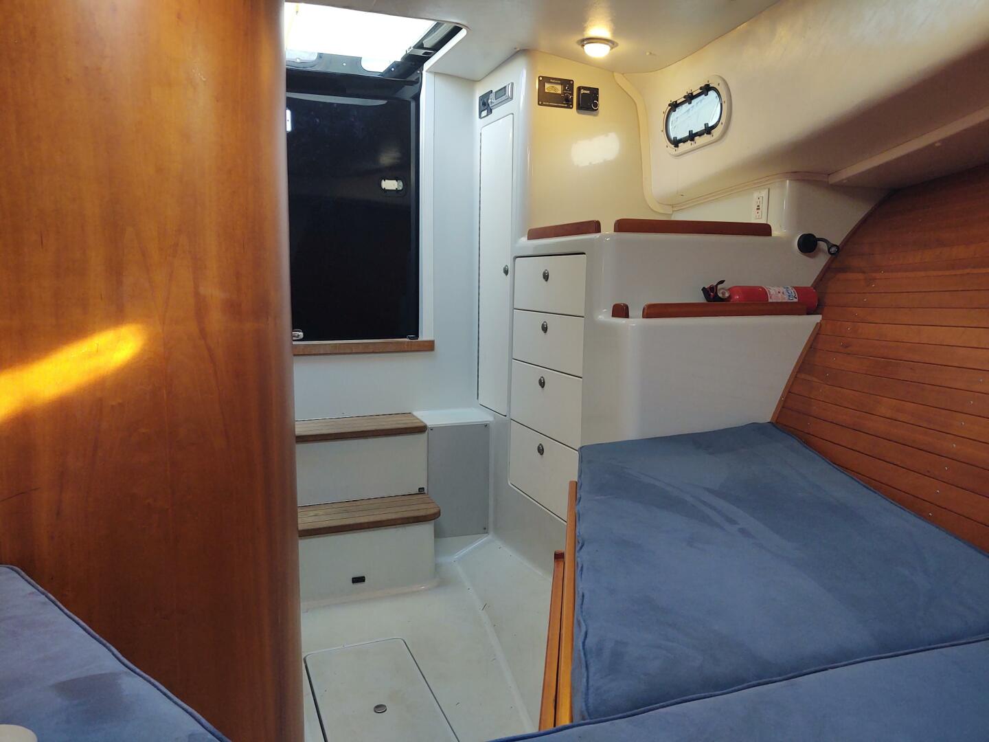 Slide: The Image of Stardust fwd cabin aft  - 4825848