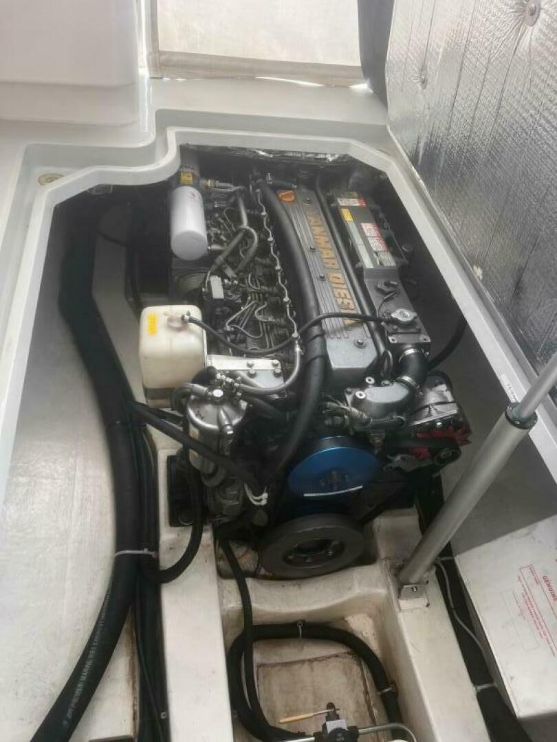 Slide: The Image of Yanmar Engine 2 - 5351399