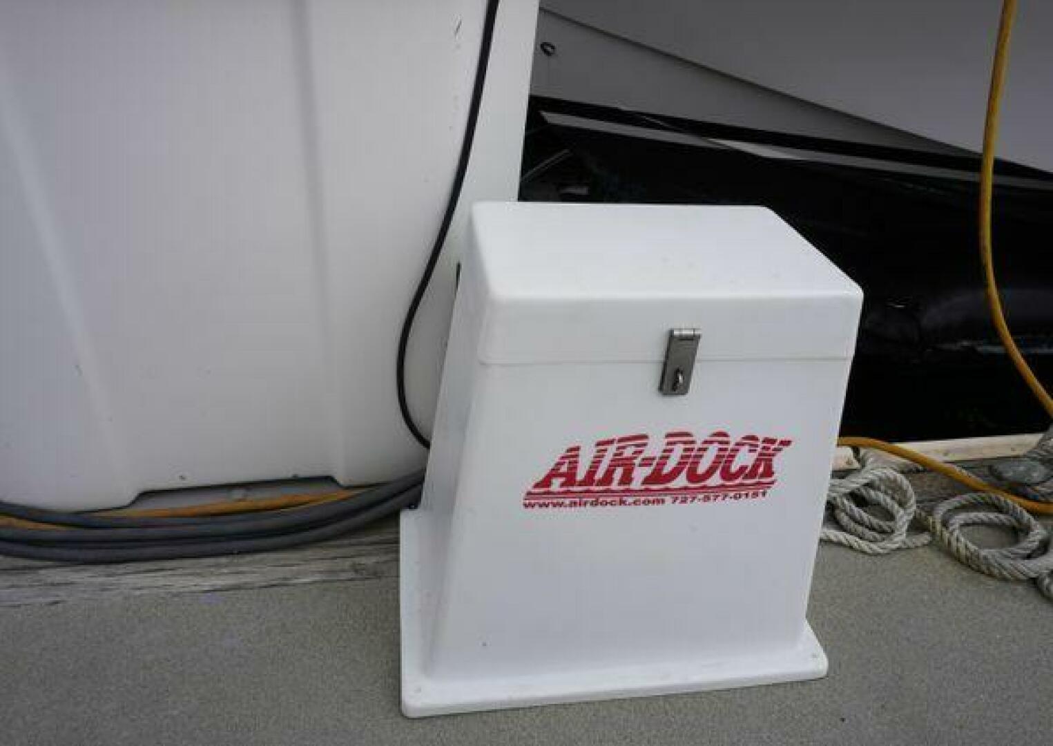 Slide: The Image of True World Marine TE288 2005 - 5297422