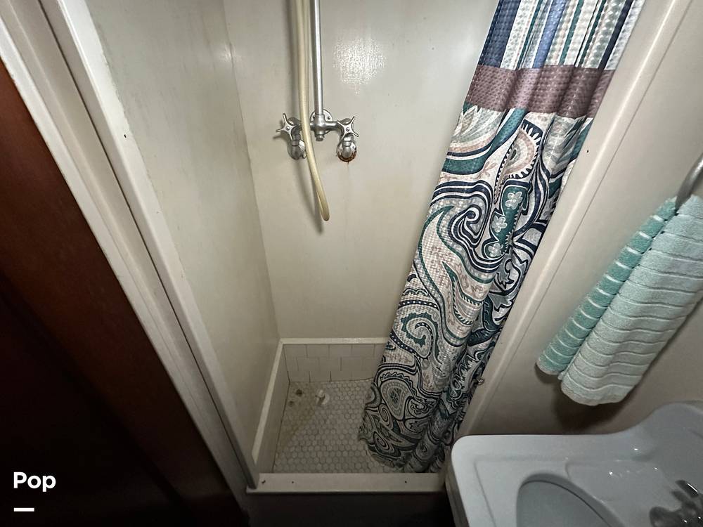 Slide: The Image of Guest Head Shower - 15175789