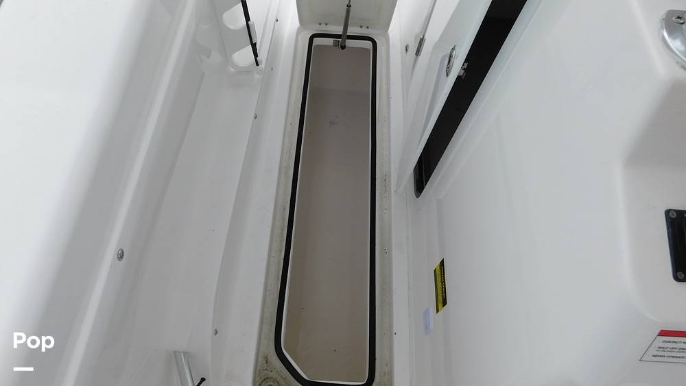 Slide: The Image of Twin Vee 260 STX CC 2025 - 112