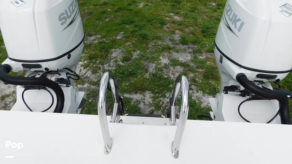 Slide: The Image of Twin Vee 260 STX CC 2025 - 116