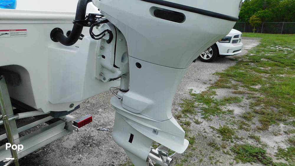 Slide: The Image of Twin Vee 260 STX CC 2025 - 22
