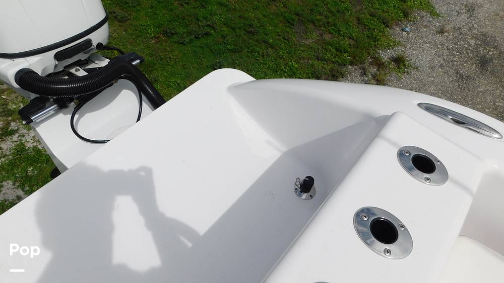 Slide: The Image of Twin Vee 260 STX CC 2025 - 99