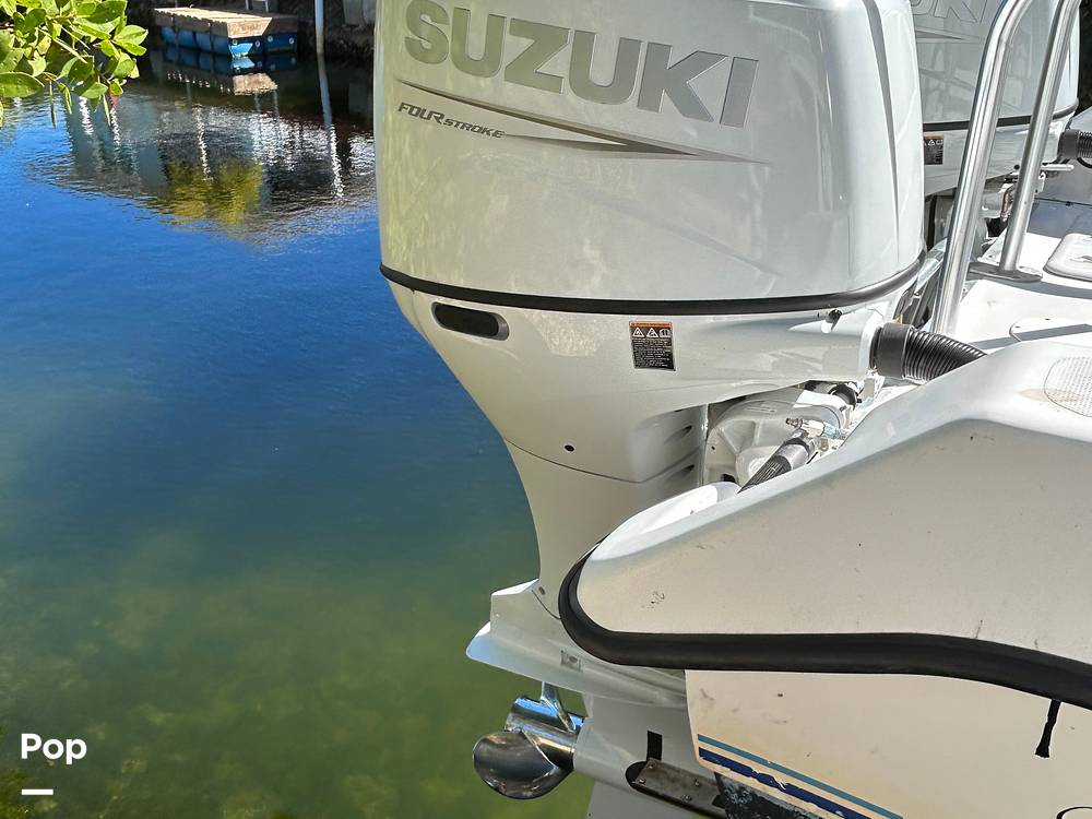 Slide: The Image of Twin Vee 26 Center Console VS 2006 - 15193106