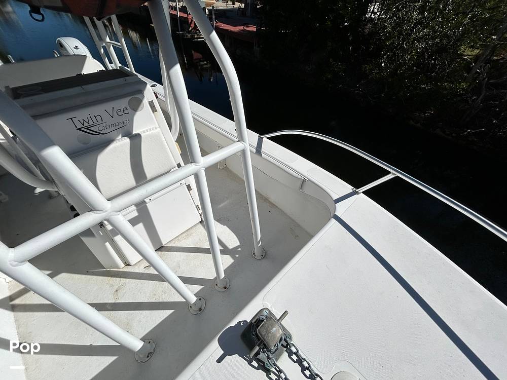Slide: The Image of Twin Vee 26 Center Console VS 2006 - 15193056