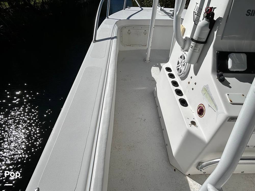 Slide: The Image of Twin Vee 26 Center Console VS 2006 - 15193070