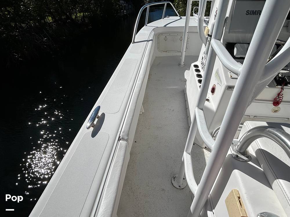 Slide: The Image of Twin Vee 26 Center Console VS 2006 - 15193071