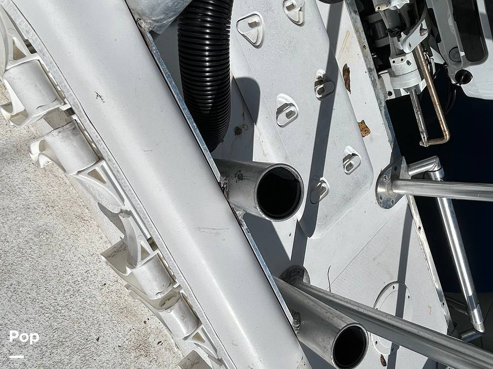 Slide: The Image of Twin Vee 26 Center Console VS 2006 - 15193079