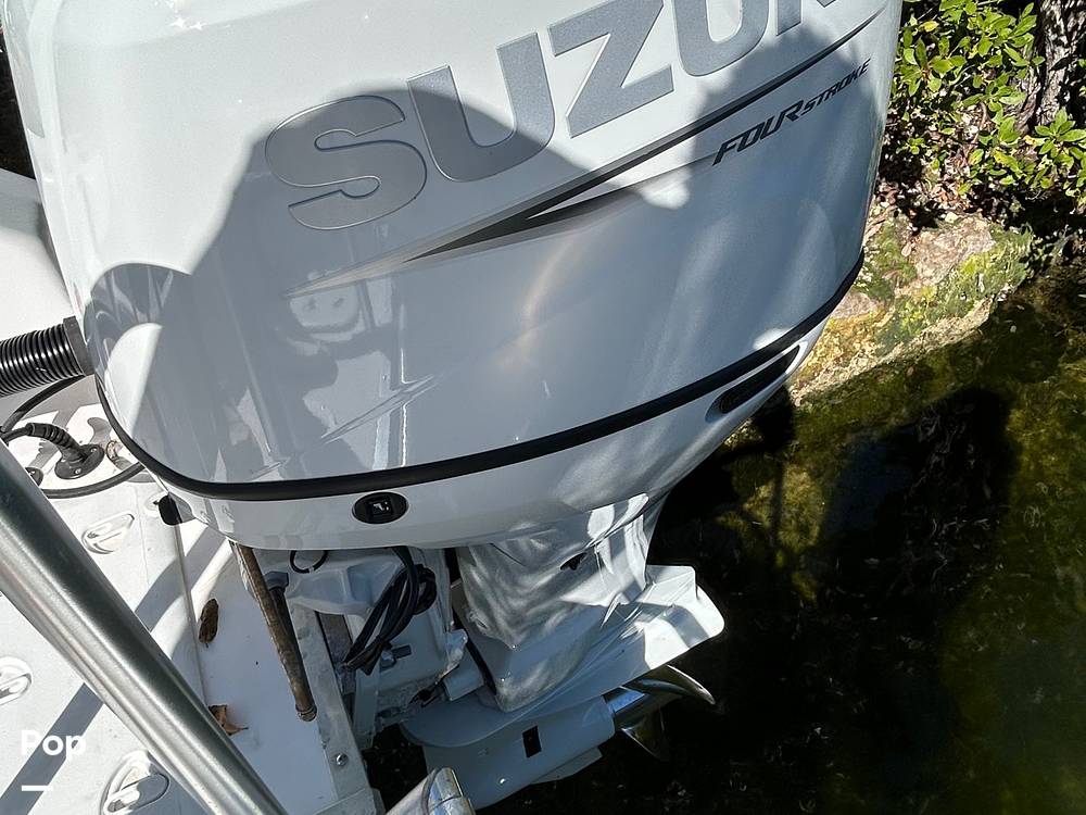 Slide: The Image of Twin Vee 26 Center Console VS 2006 - 15193080
