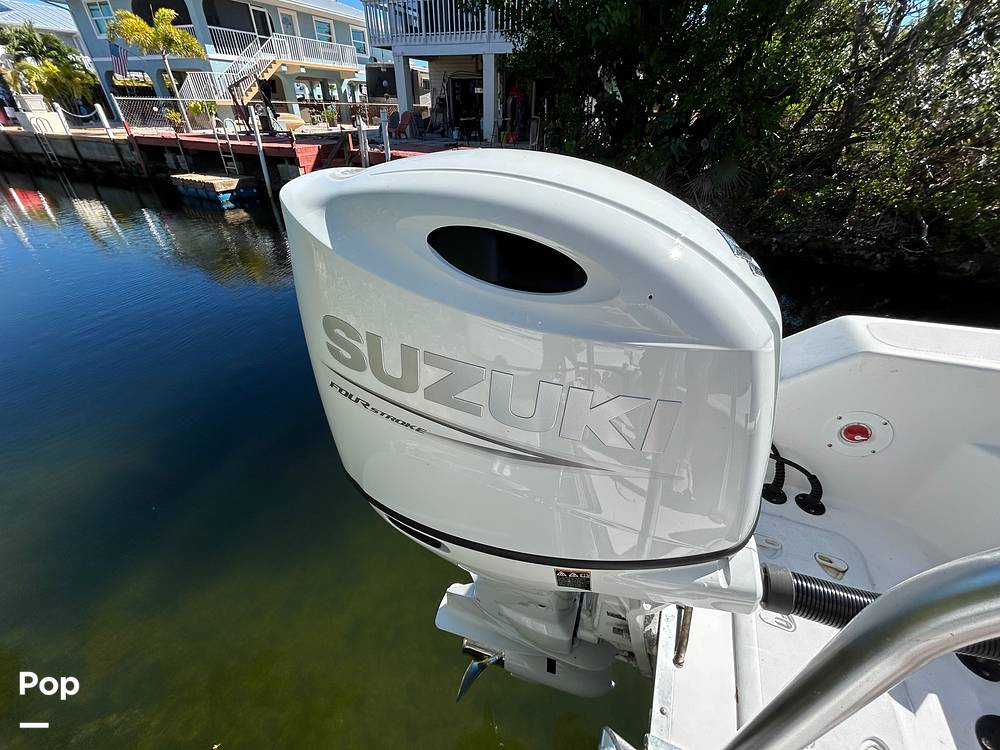 Slide: The Image of Twin Vee 26 Center Console VS 2006 - 15193084
