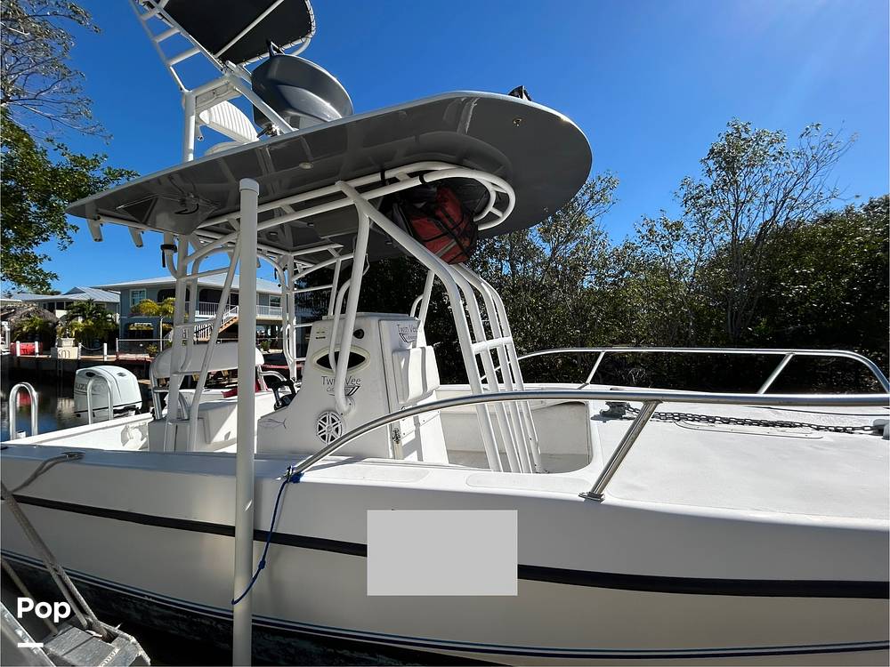 Slide: The Image of Twin Vee 26 Center Console VS 2006 - 15193112