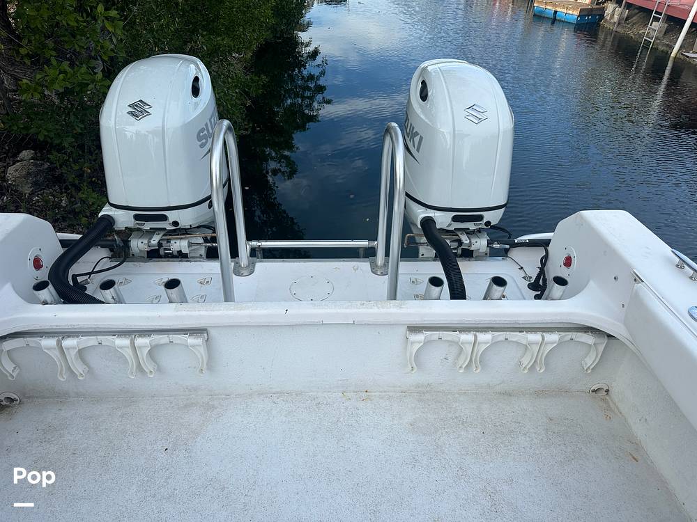 Slide: The Image of Twin Vee 26 Center Console VS 2006 - 15189979