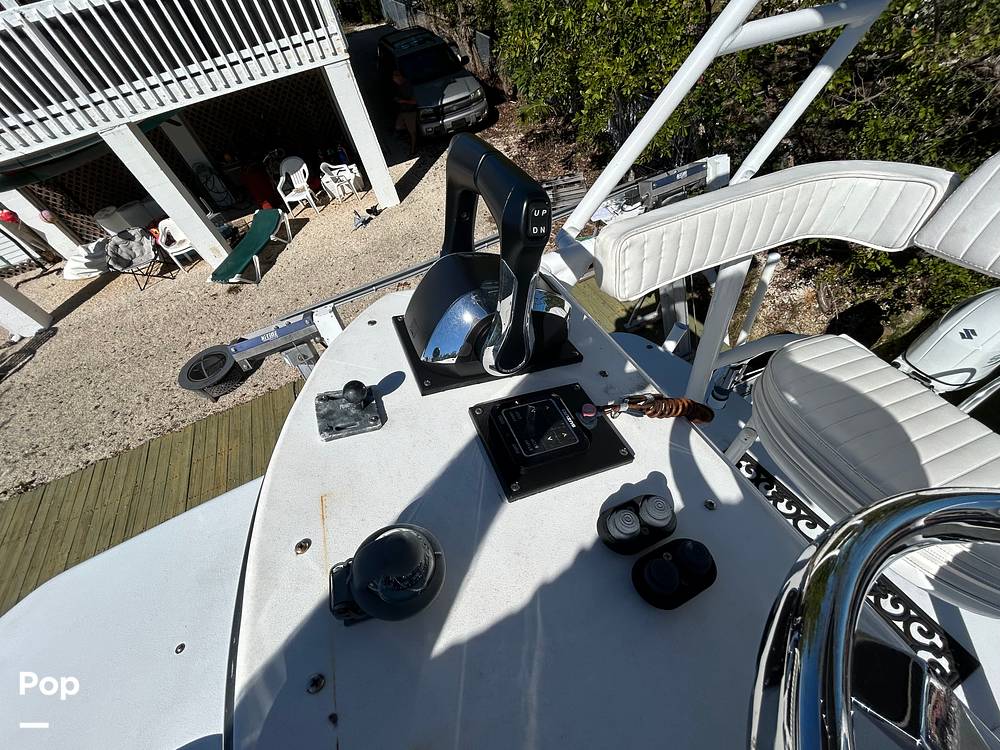 Slide: The Image of Twin Vee 26 Center Console VS 2006 - 15192979
