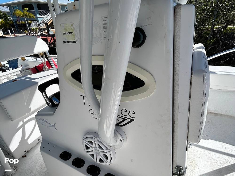 Slide: The Image of Twin Vee 26 Center Console VS 2006 - 15193011