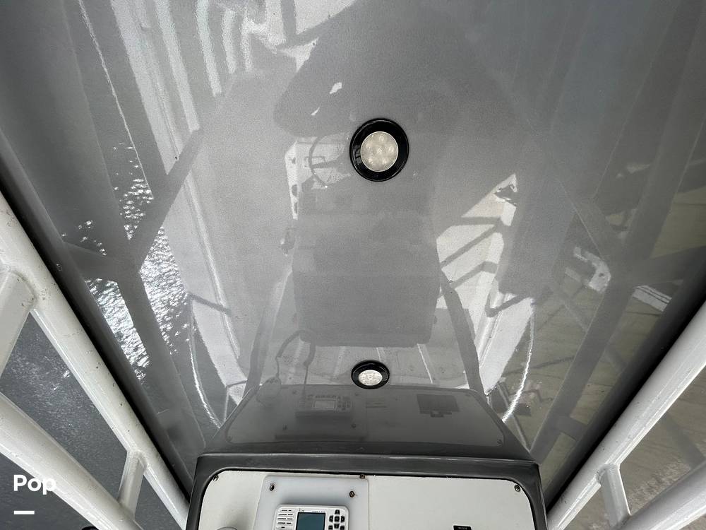 Slide: The Image of Twin Vee 26 Center Console VS 2006 - 15193021