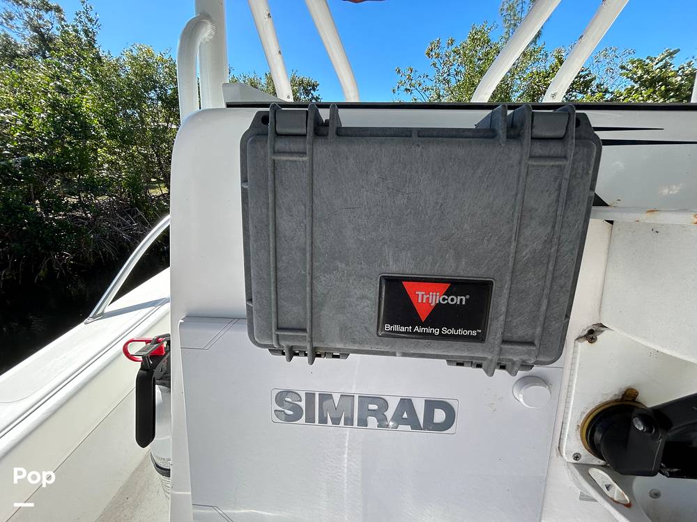 Slide: The Image of Twin Vee 26 Center Console VS 2006 - 15193026
