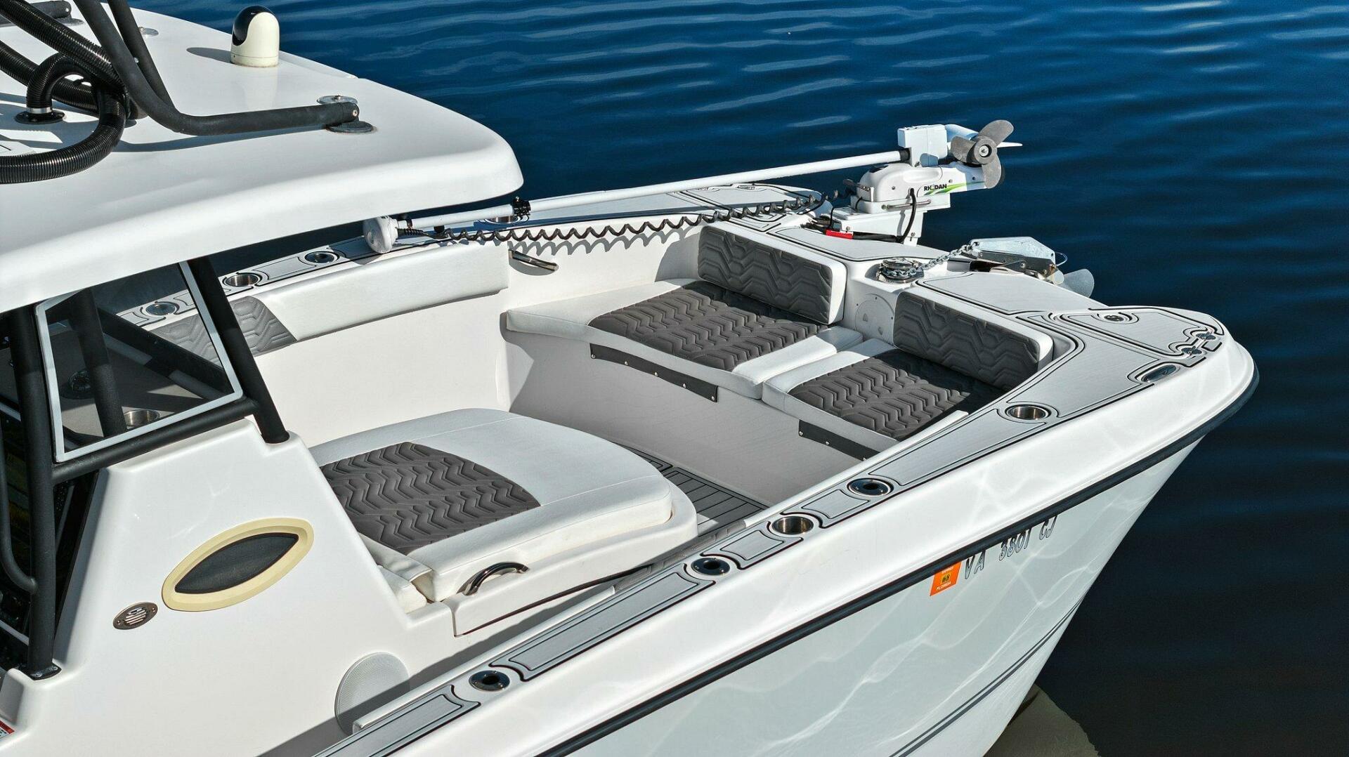 Slide: The Image of 2022 Twin Vee 280 GFX-Foredeck - 5417060