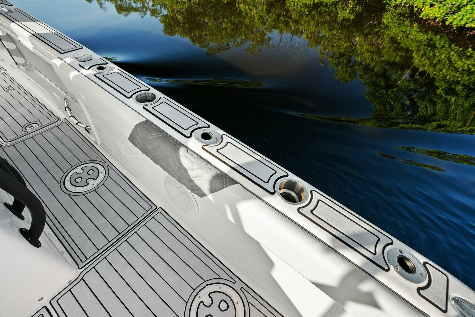 Slide: The Image of 2022 Twin Vee 280 GFX-Rod Holders - 5417086