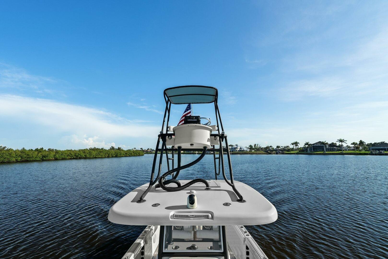 Slide: The Image of 2022 Twin Vee 280 GFX-Tower - 5417103