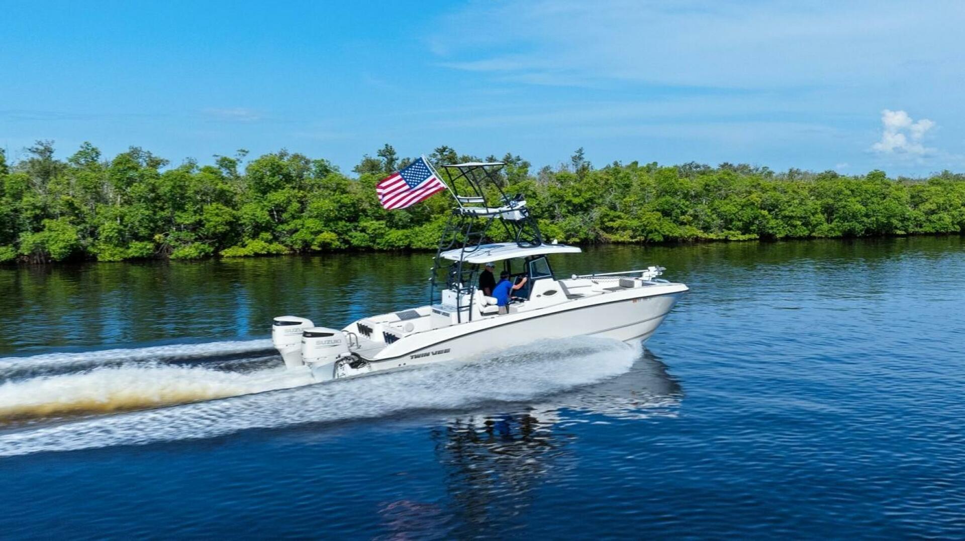 Slide: The Image of 2022 Twin Vee 280 GFX-Profile Starboard - 5417229