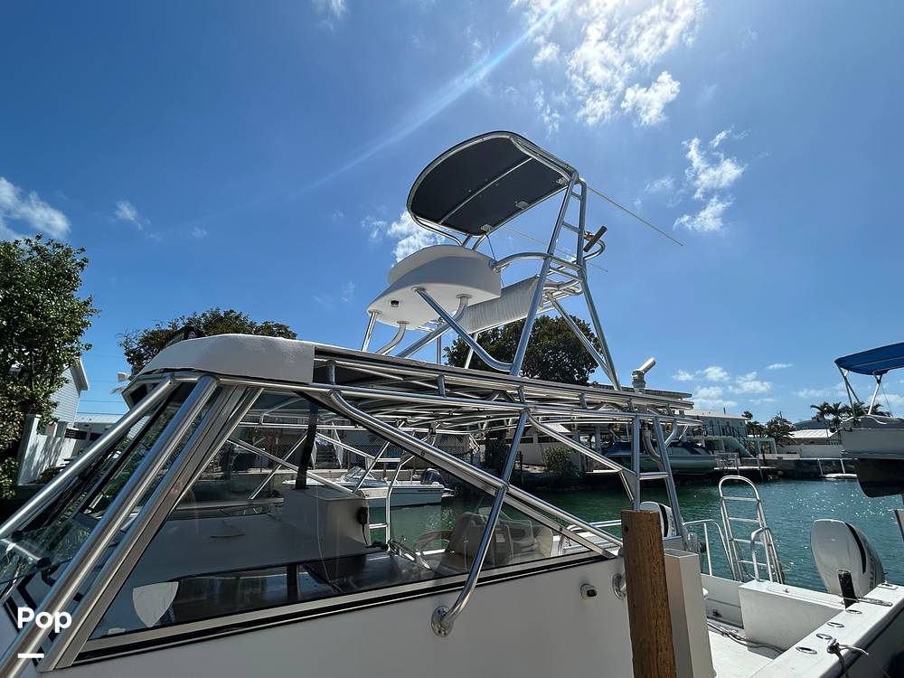 Slide: The Image of Twin Vee 32 Weekender 2005 - 15208719
