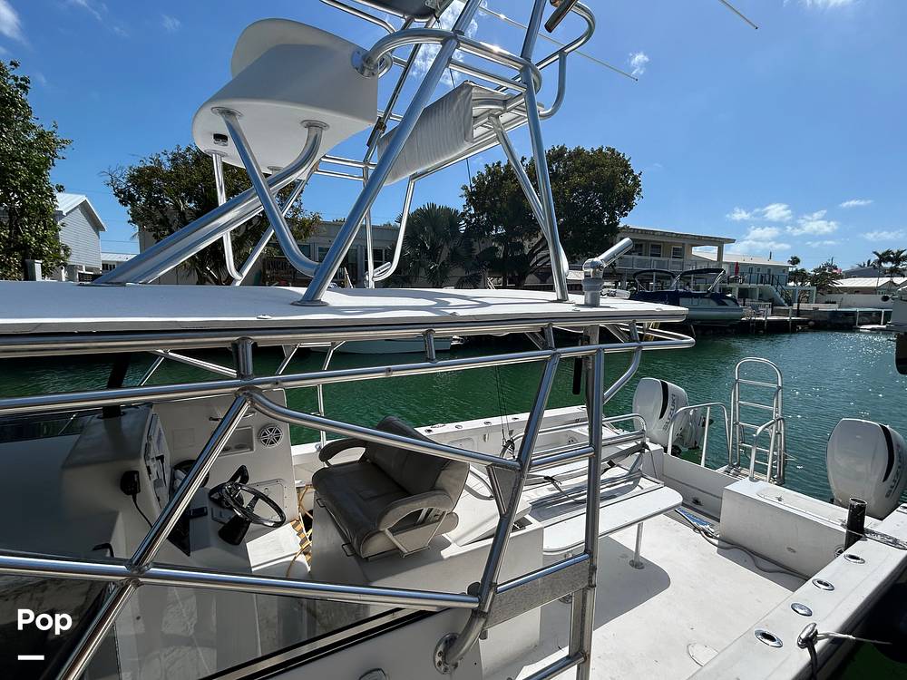 Slide: The Image of Twin Vee 32 Weekender 2005 - 15208722